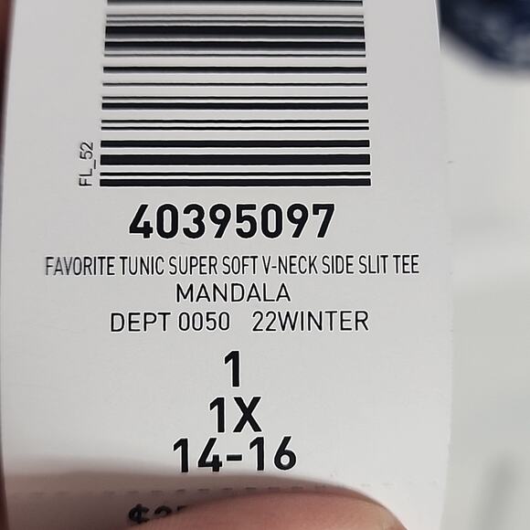 Torrid Mandala Print Navy/White Favorite Tunic, NWT - Picture 5 of 7